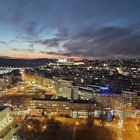 Panorama - Sunset And Castle View, 22nd Floor, Garage, Ac Apartmán *