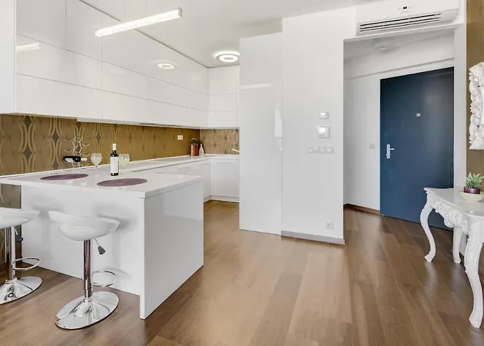 Panorama - Sunset And Castle View, 22nd Floor, Garage, Ac Apartman Pozsony