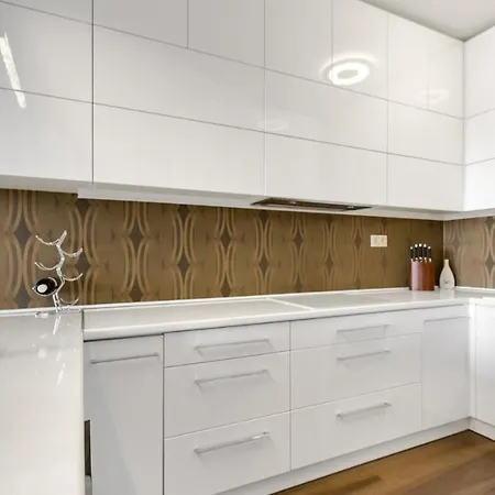 아파트 Panorama - Sunset And Castle View, 22nd Floor, Garage, Ac 브라티슬라바